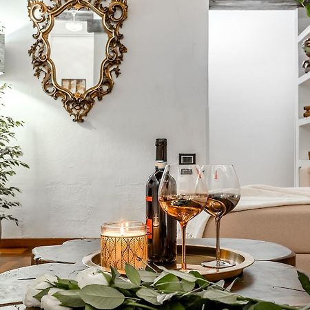 רומא Trevi Fountain Luxury Guest House מראה חיצוני תמונה