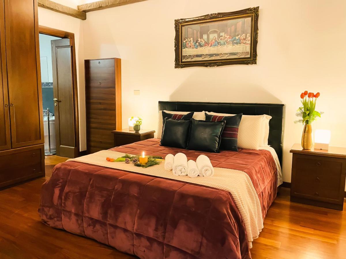 רומא Trevi Fountain Luxury Guest House מראה חיצוני תמונה