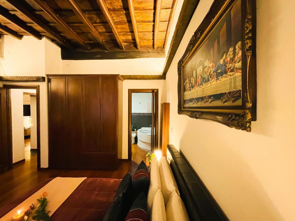 רומא Trevi Fountain Luxury Guest House מראה חיצוני תמונה