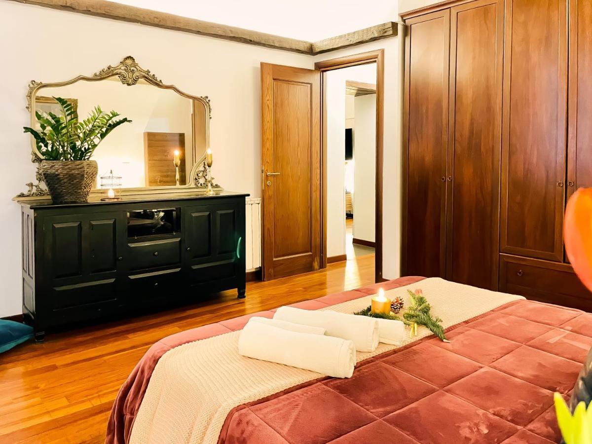 רומא Trevi Fountain Luxury Guest House מראה חיצוני תמונה